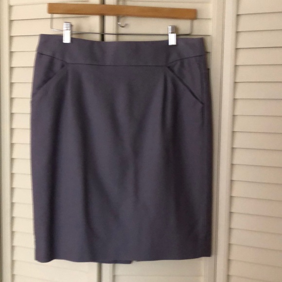 Lavender fitted mini skirt - Picture 1 of 4